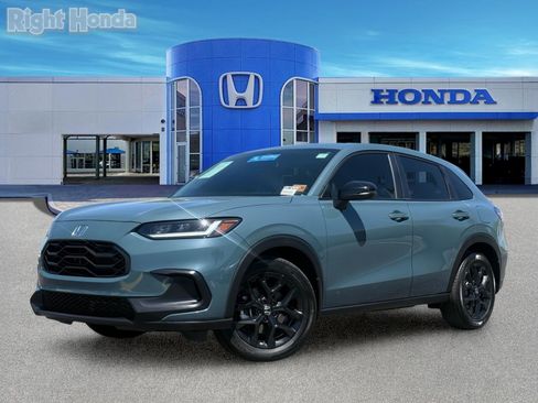 Certified 2025 Honda HR-V Sport image 2