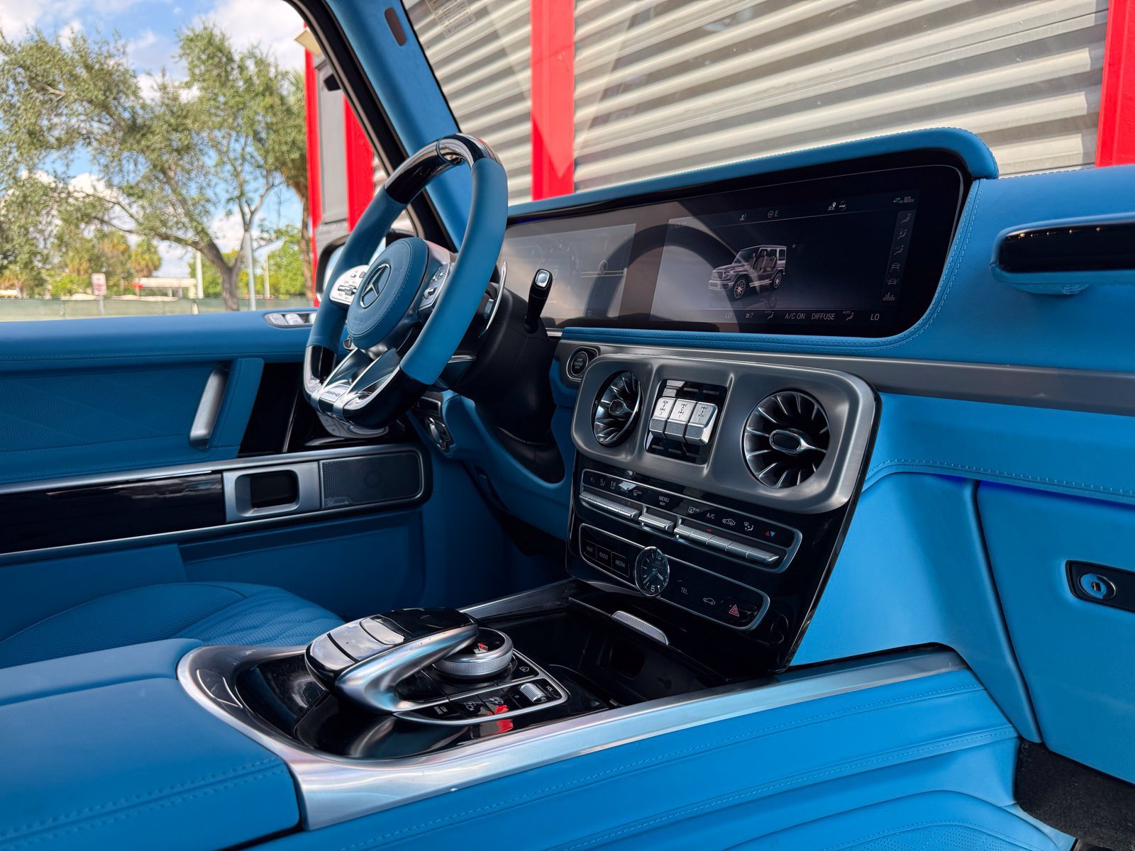 Used 2024 Mercedes-Benz G 63 AMG 4MATIC image 40