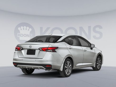 Used 2025 Nissan Versa SV w/ Trunk Package FWD image 2