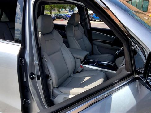 Used 2018 Acura MDX SH-AWD image 8