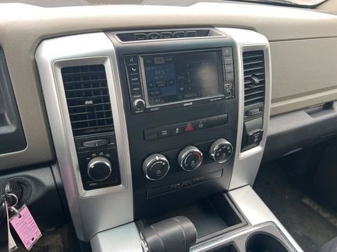 Used 2012 RAM 1500 Big Horn w/ Luxury Group image 12