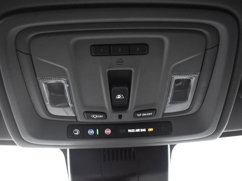 Used 2024 Chevrolet Silverado 1500 LT Trail Boss w/ Convenience Package II image 23