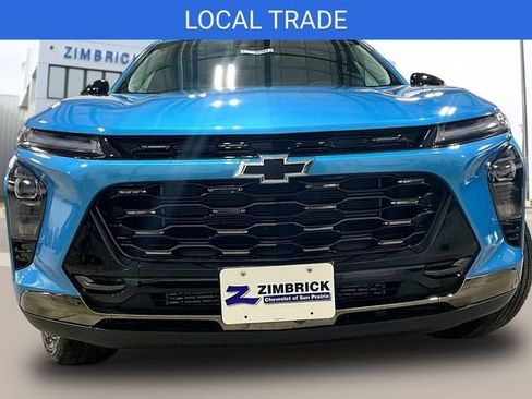 Used 2025 Chevrolet Trax ACTIV w/ Driver Confidence Package FWD image 2