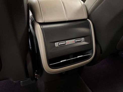 Used 2024 Lincoln Nautilus Premier w/ Equipment Group 102A AWD/4WD image 22
