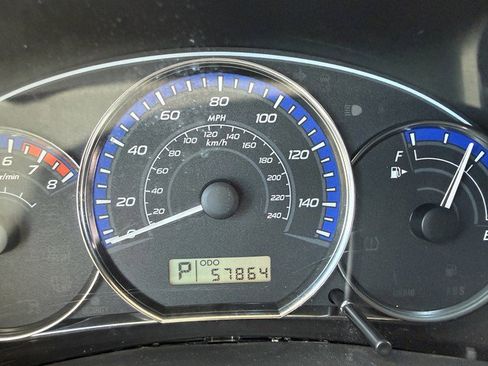 Used 2011 Subaru Forester 2.5X w/ Alloy Wheel Value Pkg AWD/4WD image 18