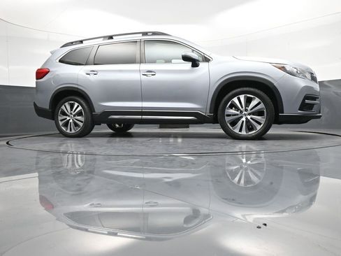Used 2021 Subaru Ascent Limited w/ Technology Package image 31