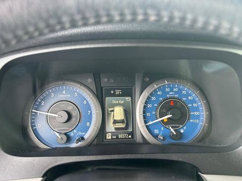 Used 2017 Toyota Sienna XLE image 16