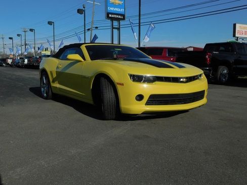 Used 2015 Chevrolet Camaro LT w/ RS Package image 4