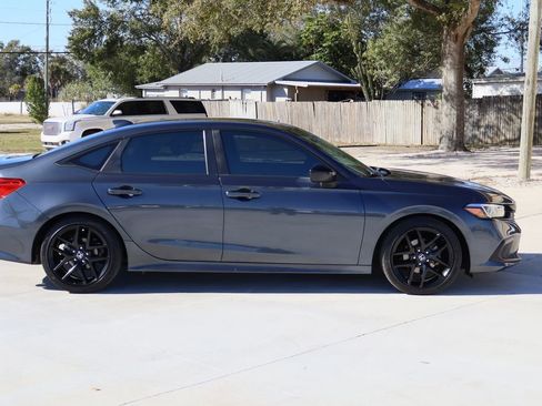 Used 2022 Honda Civic Sport image 9