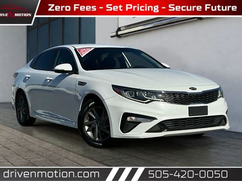 Used 2020 Kia Optima LX image 1