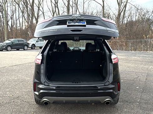 Certified 2024 Ford Edge Titanium w/ Titanium Elite Package image 29