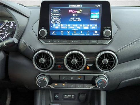 Used 2024 Nissan Sentra SV FWD image 14