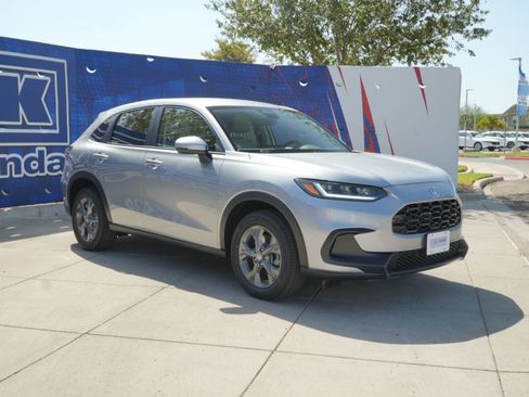 New 2027 Honda HR-V LX image 3