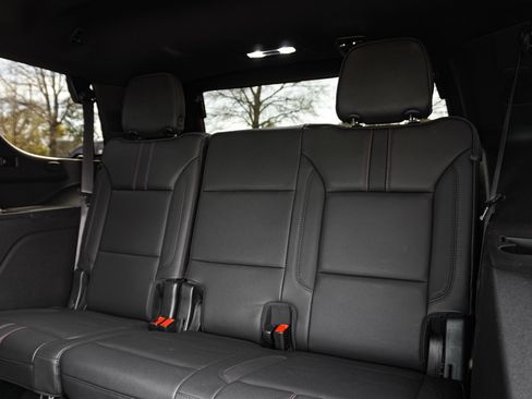 Used 2021 Chevrolet Tahoe RST w/ Luxury Package image 30