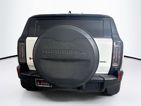 Used 2025 GMC Hummer EV 2X w/ LPO, Sport Package AWD/4WD image 10