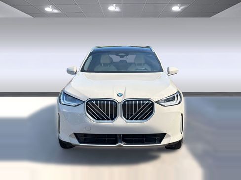 Used 2025 BMW X3 xDrive30i w/ Premium Package AWD/4WD image 6