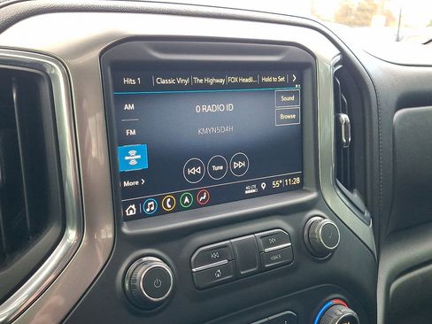 Used 2019 Chevrolet Silverado 1500 LTZ w/ LTZ Premium Package image 28