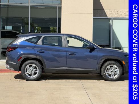 New 2026 Hyundai Tucson SE image 3