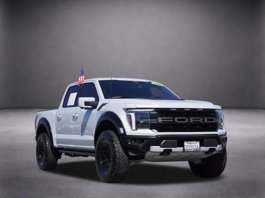 Used 2025 Ford F150 Raptor AWD/4WD image 44
