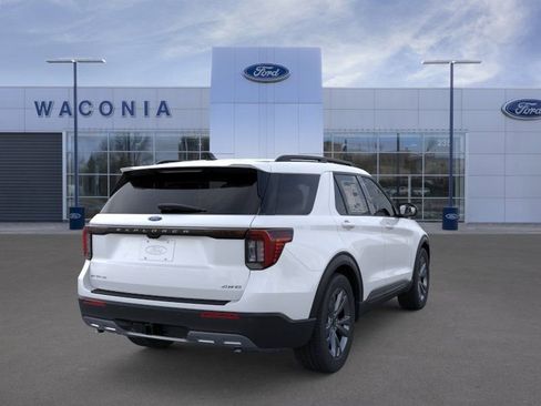 New 2026 Ford Explorer Active w/ Active Comfort Package AWD/4WD image 8