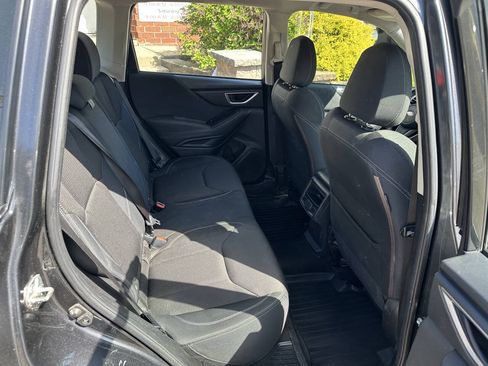 Used 2019 Subaru Forester w/ Popular Package #1 AWD/4WD image 6
