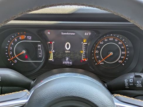 Used 2024 Jeep Wrangler Unlimited Sahara AWD/4WD image 25