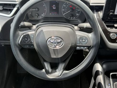 Used 2024 Toyota Corolla LE FWD image 11