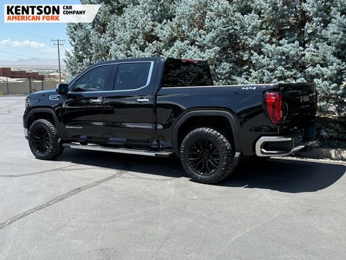 Used 2024 GMC Sierra 1500 SLT image 4