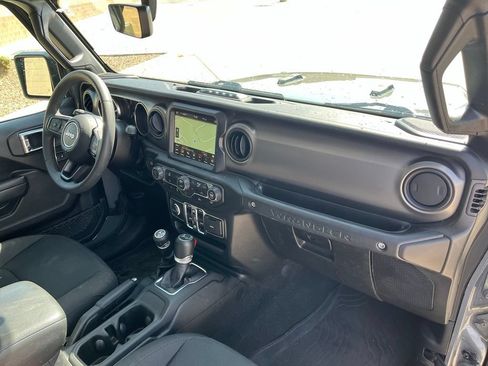 Used 2023 Jeep Wrangler Unlimited w/ 8.4" Radio Group AWD/4WD image 14