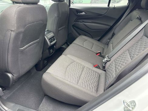 Used 2019 Chevrolet Equinox LT image 5