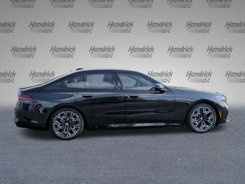 Used 2026 BMW i5 eDrive40 w/ M Sport Package RWD image 9