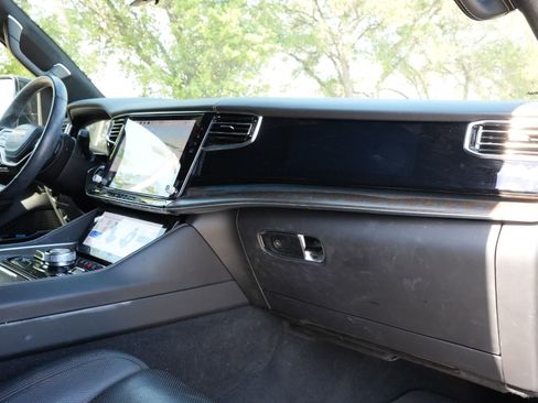 Used 2022 Jeep Grand Wagoneer Series II AWD/4WD image 26