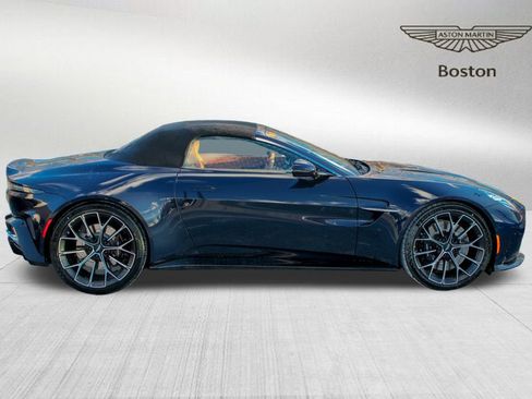 New 2026 Aston Martin V8 Vantage Convertible RWD image 3