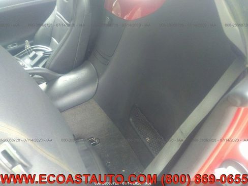 Used 2006 Pontiac Solstice Convertible w/ Premium Package image 9