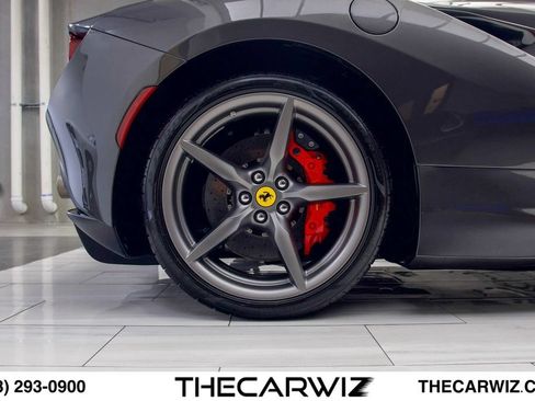Used 2022 Ferrari F8 Tributo RWD image 36