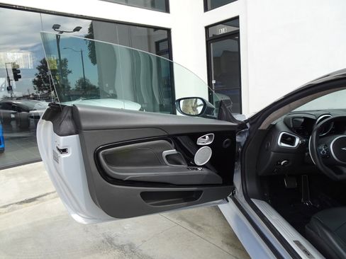 Used 2019 Aston Martin DBS Superleggera image 20