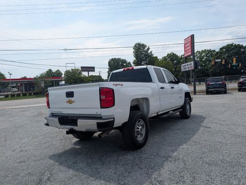 Used 2017 Chevrolet Silverado 2500 W/T AWD/4WD image 7