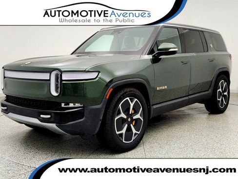 Used 2024 Rivian R1S Adventure Quad AWD/4WD image 1