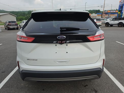 Used 2023 Ford Edge SEL AWD/4WD image 4
