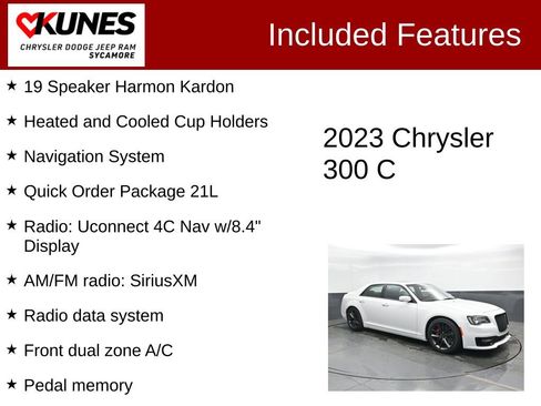 Used 2023 Chrysler 300 C RWD image 3