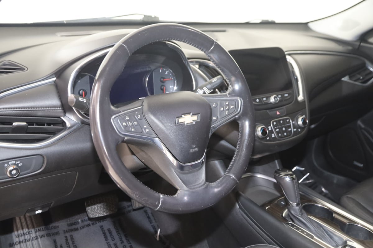 Used 2020 Chevrolet Malibu Premier FWD image 6