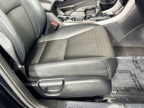 Used 2017 Honda Accord Sport image 32