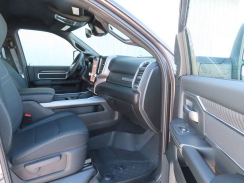 New 2026 RAM 3500 Big Horn AWD/4WD image 24