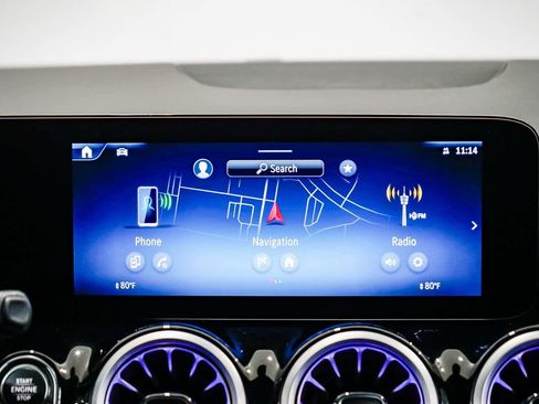 Used 2025 Mercedes-Benz GLA 250 image 13