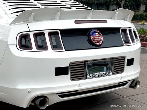 Used 2013 Ford Mustang GT Premium w/ Security Pkg image 15