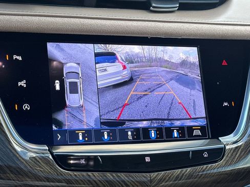 Used 2020 Cadillac XT6 Sport w/ Platinum Package image 33