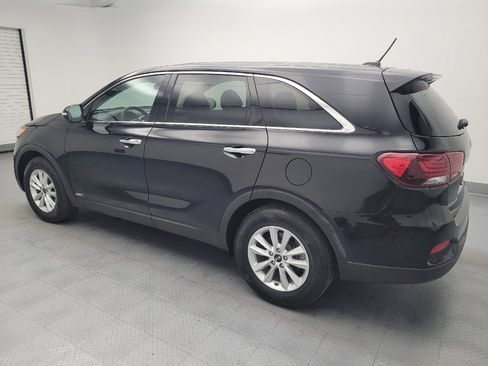 Used 2020 Kia Sorento LX AWD/4WD image 3