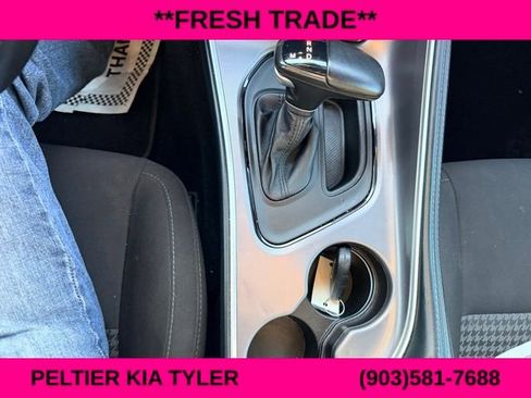 Used 2022 Dodge Challenger GT image 21