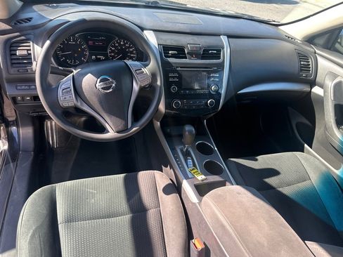 Used 2015 Nissan Altima 2.5 S w/ Power Driver Seat Package image 19