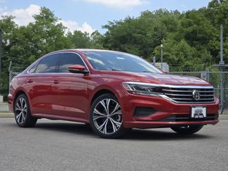 Used 2022 Volkswagen Passat 2.0T SE FWD video 1